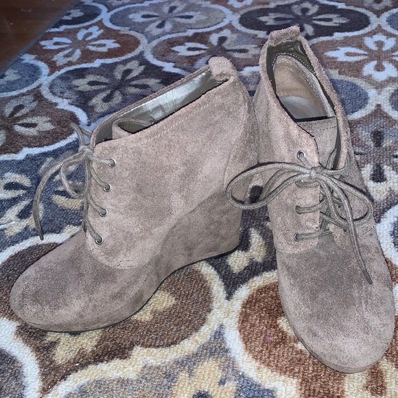 Jessica Simpson Catcher Suede Wedge Booties - Picture 2 of 15